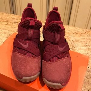 Brand new Kenton soldier boy sneakers size 4.5y